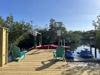 Baileys Bluff Waterfront Escape, Heated Pool near Gulf Island Beaches