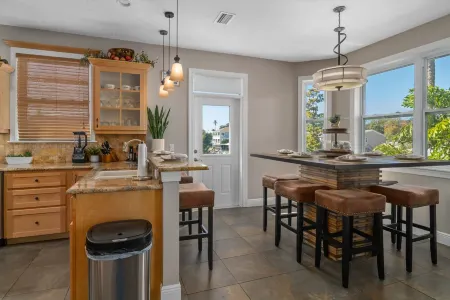 Newly Listed, Sleeps 12, On River W. Kayaks included, Boat Dock , Gulf Access