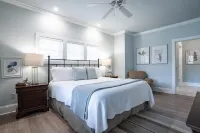 Charming Reynolds Condo; WALK TO THE RITZ; On Golf Course