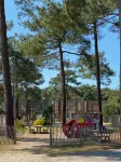Mobile home in a 5 star campsite 700m from the ocean