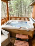 Tastefully updated Cabin with a hot tub!