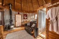⭐ Northern Montana Yurt-WiFi-smart tv  ⭐