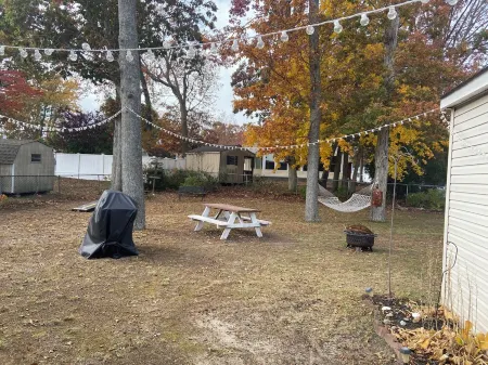 Charming 3-bedroom cottage with WiFi, AC in enjoyable North Cape May NJ