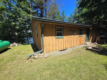 A Place to Heal on Ada Lake 3Bdrm Lake Home, Swim Raft, Optional Boat Rental