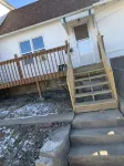 Charming, large 2 bedroom family-friendly unit within blocks of downtown Marion.