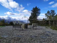 A cute, homey cottage overlooking the Apuan Alps . A perfect place to relax in.