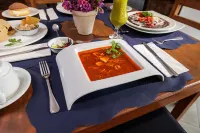 Hotel Suites México Plaza León Campestre - Aamiainen