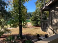 Beautiful Palmetto Dunes 3 BR Villa, Overlooks Golf Course  and Walk To Beach