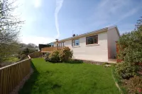 Beautifully furnished home from home , set in the heart of Pembrokeshire. Hotels near The Last Invasion Tapestry Gallery
