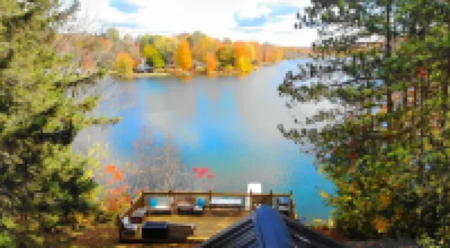 All Decked Out-NEW Lakefront!-Sleeps 6-Close to Colgate!