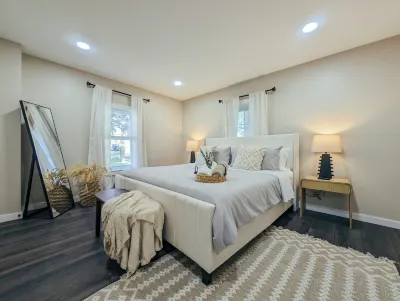 15 Minutes To Hershey Park w/ Hot Tub, Firepit, Gameroom & In-House Gym