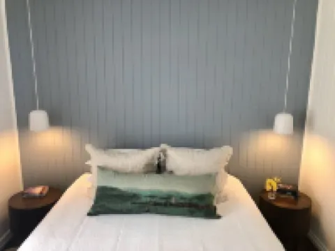 Centrally located "Bargara Beach Cottage" Hotel a Bargara