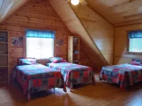 Cozy 2 bedroom cabin with spacious loft perfect for the family