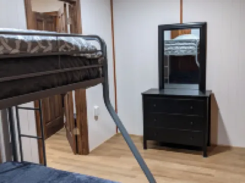 Kennerdell Country Retreat with seasonal inground pool Hotels in Venango County