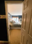 Beautiful 1 bedroom condo with a view! 킹스밀 레크리에이셔널 사커 공원 주변 호텔