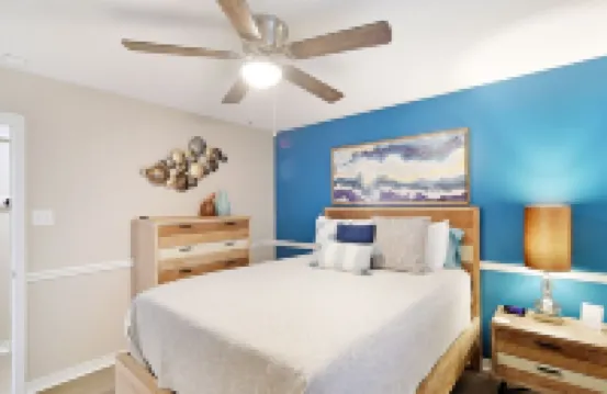 Great game room! minutes from the beach and casino