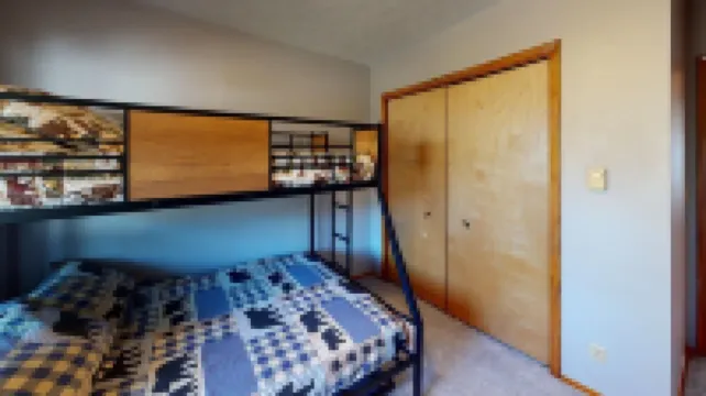 Peace at Pine Run in Hocking Hills: 13 Acres, Hot Tub, & Disc Golf!