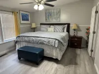 Scenic Mountain Views 4 Bed 2 Bath