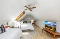 Charming Cabin close to Flagstaff, Sedona & Hiking