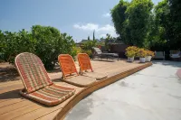 Peaceful Oasis With Pool & Views in Heart of LA