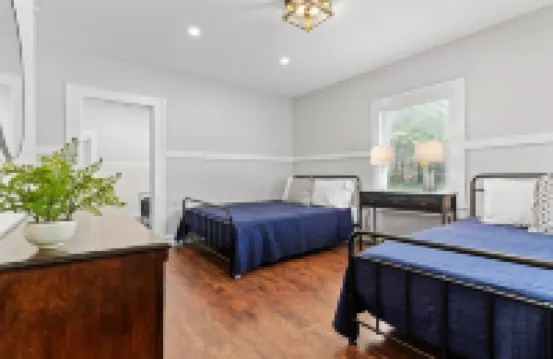 5BR Group Getaway, Pet-Friendly Ideal for Weddings 帕克酒店