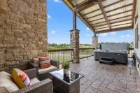 ONE OF A KIND Sanctuary with POOL. Keeneland, Bourbon Trail Các khách sạn ở 