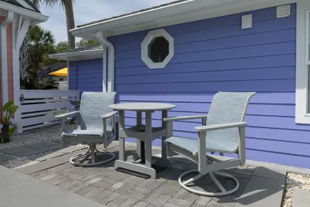 Super Sweet Studio Steps To The Beach! Отели рядом с достопримечательностью «Спортивная площадка Уэйв Уотч»