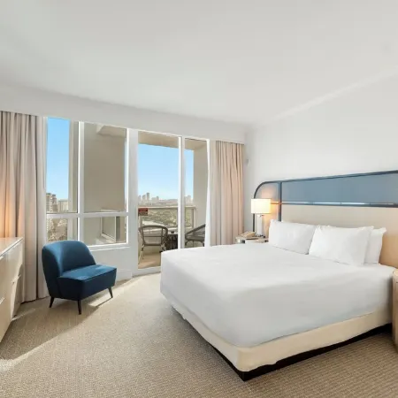 Best Rates!! Remodeled Gorgeous 1BR/2Bath Corner Unit Oceanview Free Spa Passes