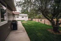 Salmon Gathering Place Sleeps 35 + Perfect for Reunions.Retreats.Events