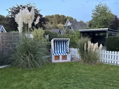 Ruhig Gelegen im Ahornweg in Damp - Und Trotzdem zu Fuss zum Strand Hotels in der Nähe von Weideland Damp