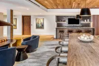 Brand New Ski-In/Out Ultra Luxe Deer Valley Condo. Ski Valet.