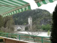 Apt T3 air-conditioned, on the 1st floor of a character residence in CAHORS Hotels in Cahors