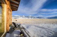 Sunset Grove: A Yellowstone Retreat Hotels in Pray