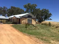 Rural views and family friendly