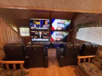 Entertainment Cabin: with 8 Large Screen TV's on 1 Wall.  Great for Small Groups Hotels in Warrens