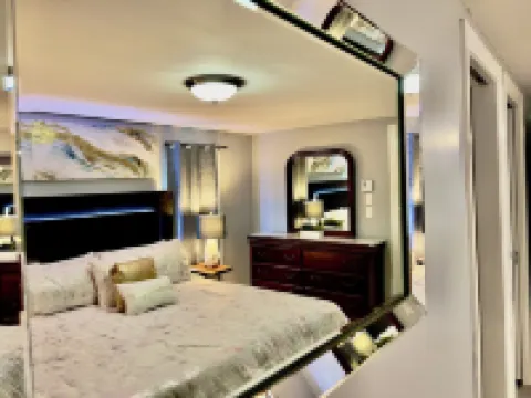 Lovely & Spacious 2 Br, W/King/Queen Beds  2 Bath.
