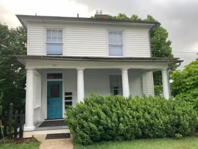 Mid-Century Downtown Staunton Loft