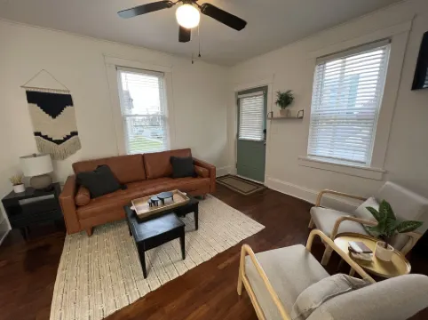 Charming home next to hospital