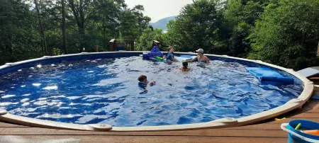 Beautiful waterfront lodge, private dock and breath taking views of Smith Mt.