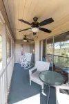 Relaxing 2BR 2BA Condo on Golf Course w/ balcony
