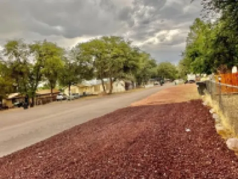 Family and Dog friendly Cabin in Payson close to town, parks, hiking trails Hotels in Payson