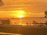 Private Keys Getaway retreat, gated property located on a canal and cross creek. 基拉戈住宿飯店