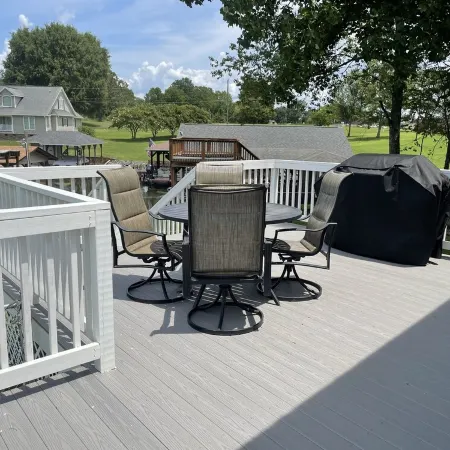 Lakefront Retreat on Lake Tillery