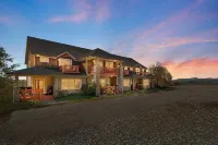 Mountain Views - Hot Tub - Firepit - Gameroom - Near Blue Ridge Parkway & AVL