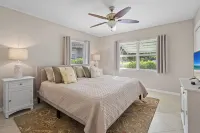 Cozy & Coastal Fort Pierce Pool home