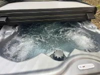 Overlook Oasis! RRG, A-frame Cabin, NEW HOT TUB, Grill! Pet friendly