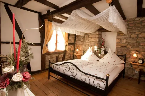 Rosenhäuschen Nostalgie 4-star vacation home Hotels in Kirn