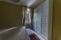 "The colorful house" of the ghetto in a palace of the 700s