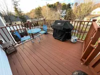 Walk to town/beach/pickleball courts; cozy & clean