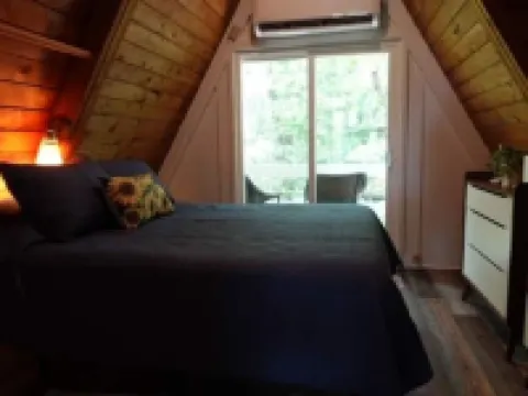 Soul Oasis - home on the Chesapeake Bay Hotels in Calvert County